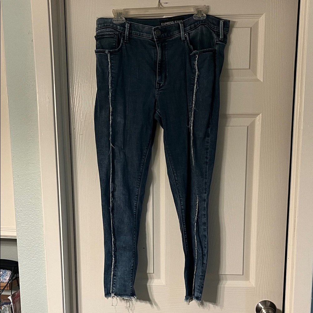 Express Women's Dark Blue Skinny Jeans